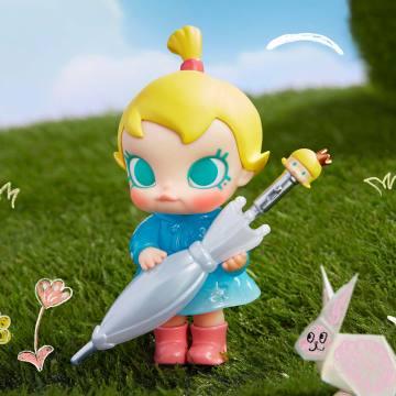 Baby Molly Funny Raining Day Figure - POP BOX