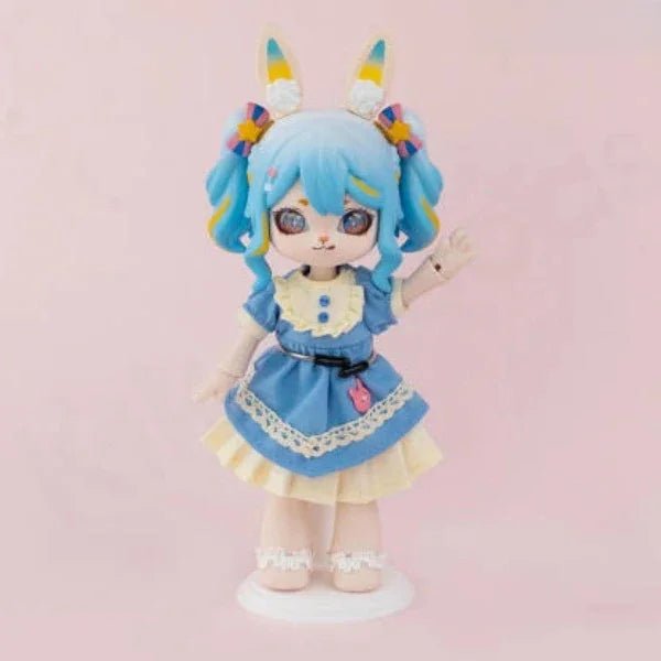 Doll Stand - POP BOX