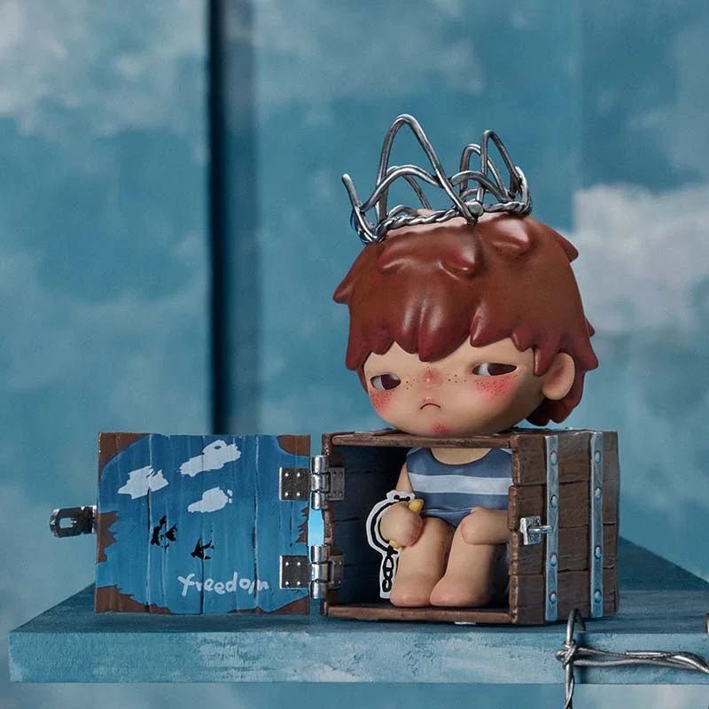 Hirono Echo Series Figures. Blind Box - POP BOX