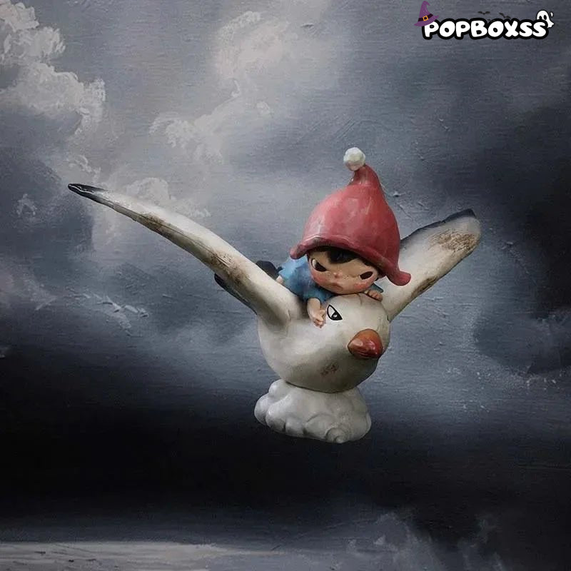 Hirono Skyward PVC Figure - POP BOX