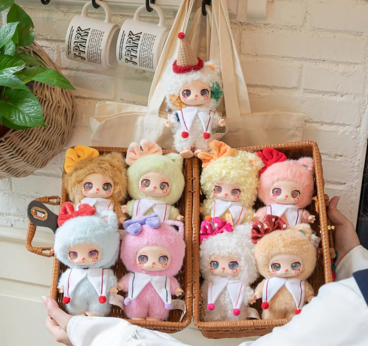 LiiLa's Lucky Cat V3 Honeyland Enchantment Series Plush Dolls. Blind Box - POP BOX