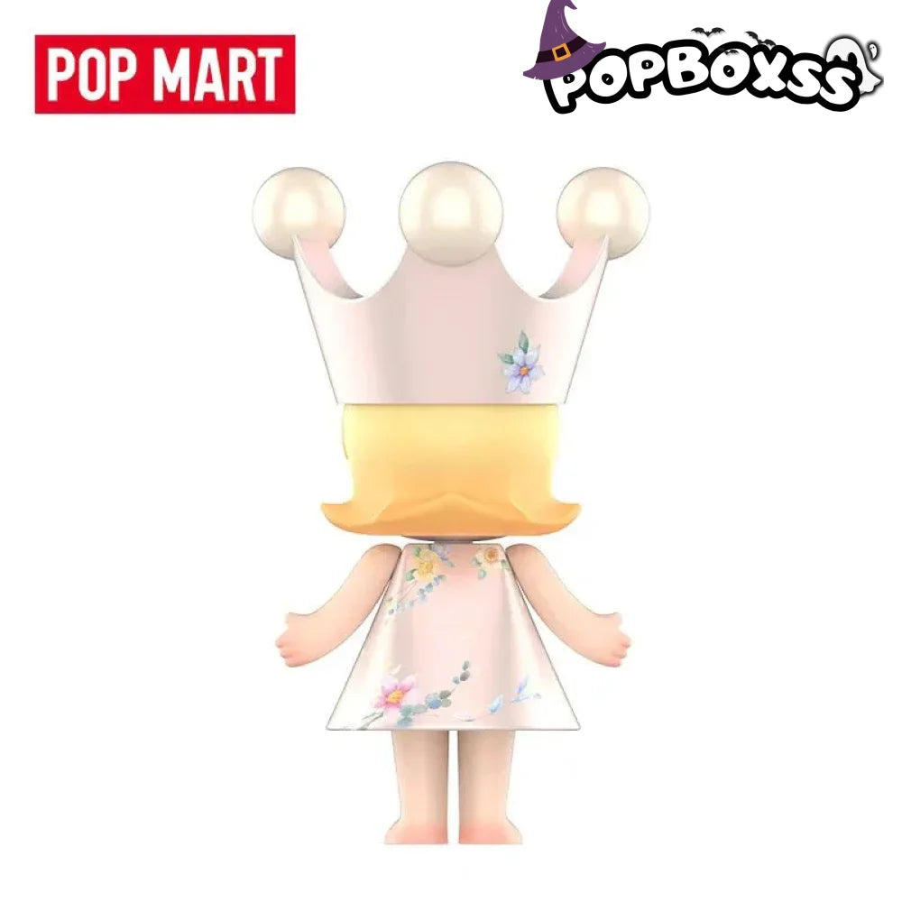 MEGA ROYAL MOLLY 400% Floating Petal Fantasy - POP BOX