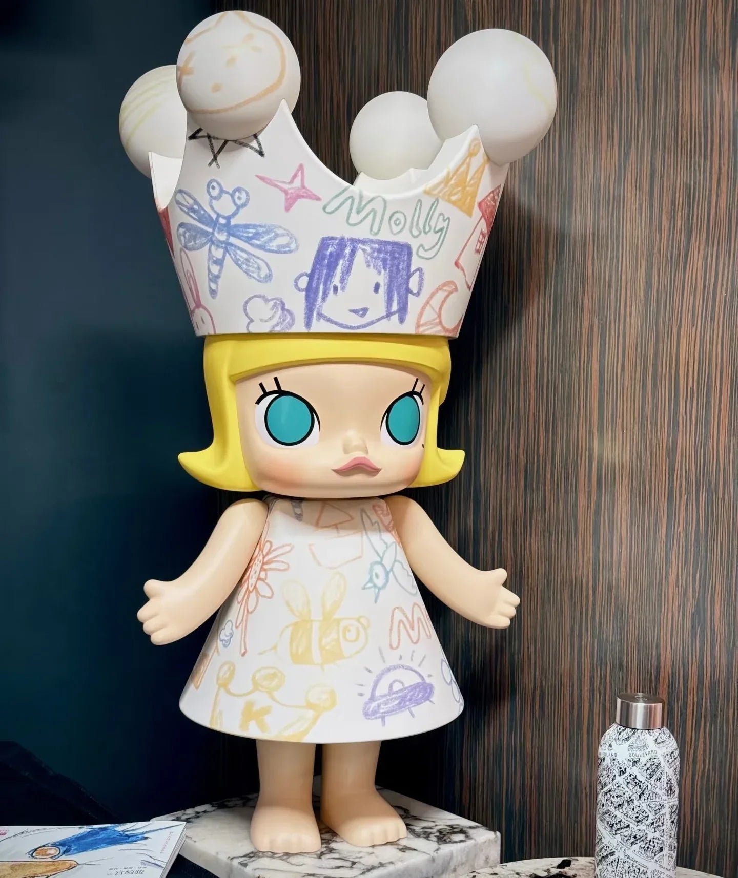 MEGA ROYAL MOLLY Childlike 1000% Figurine - POP BOX