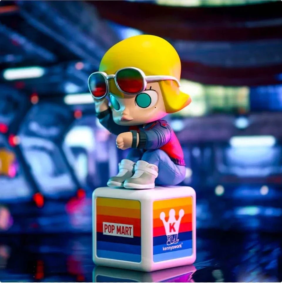 Molly Back to The Future Figure - POP BOX