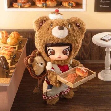 MOLLY Bear Bread 1/8 Action Figure - POP BOX