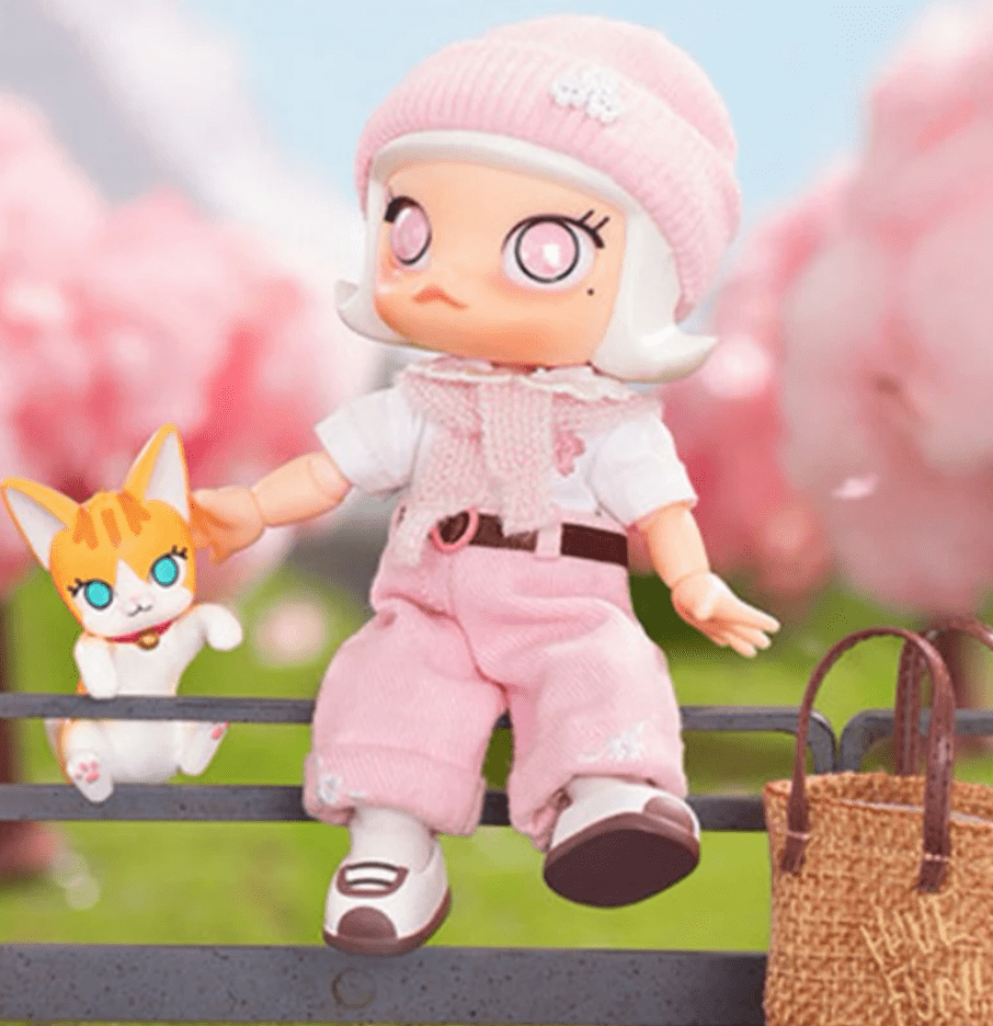 Molly Cherry Blossom Action Figure - POP BOX
