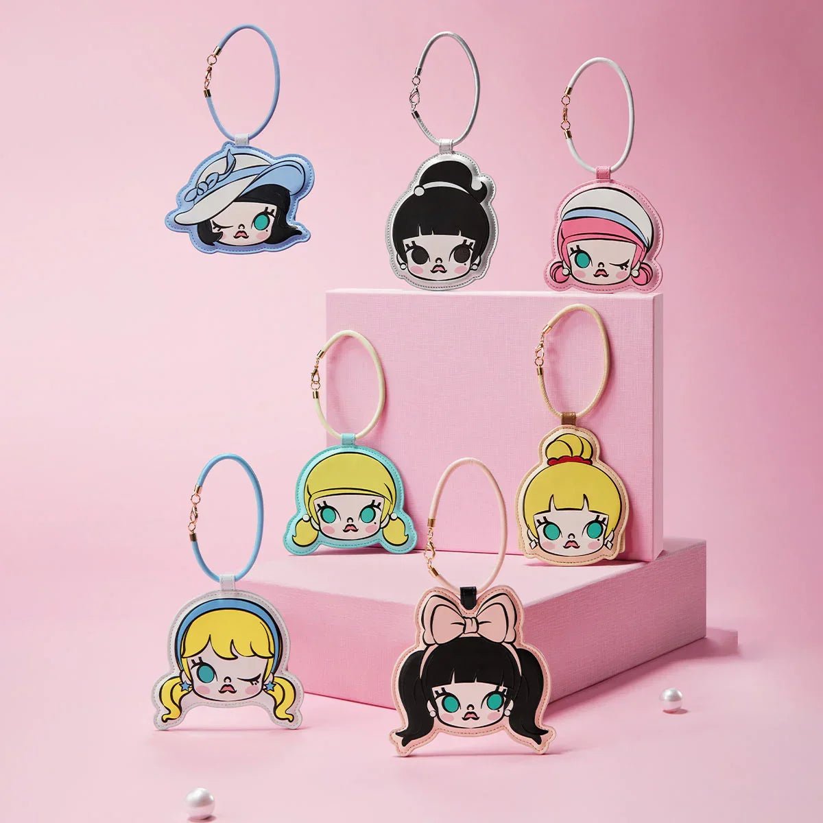 MOLLY Daily Look Series - Cardholder Pendant Blind Box - POP BOX