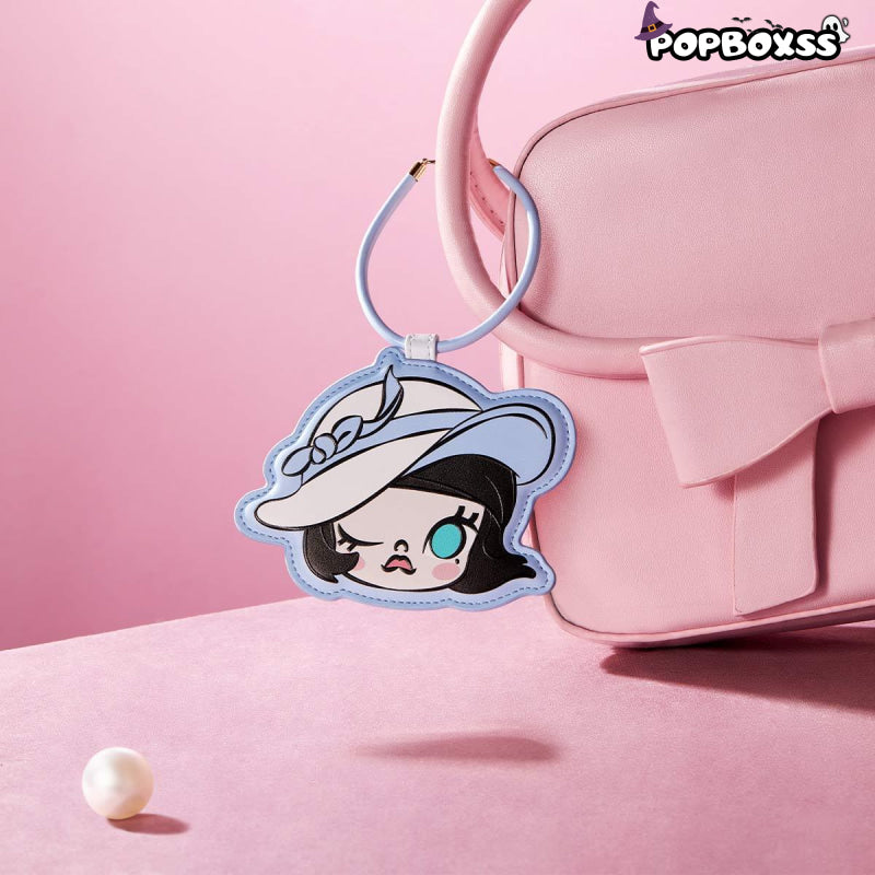 MOLLY Daily Look Series - Cardholder Pendant Blind Box - POP BOX