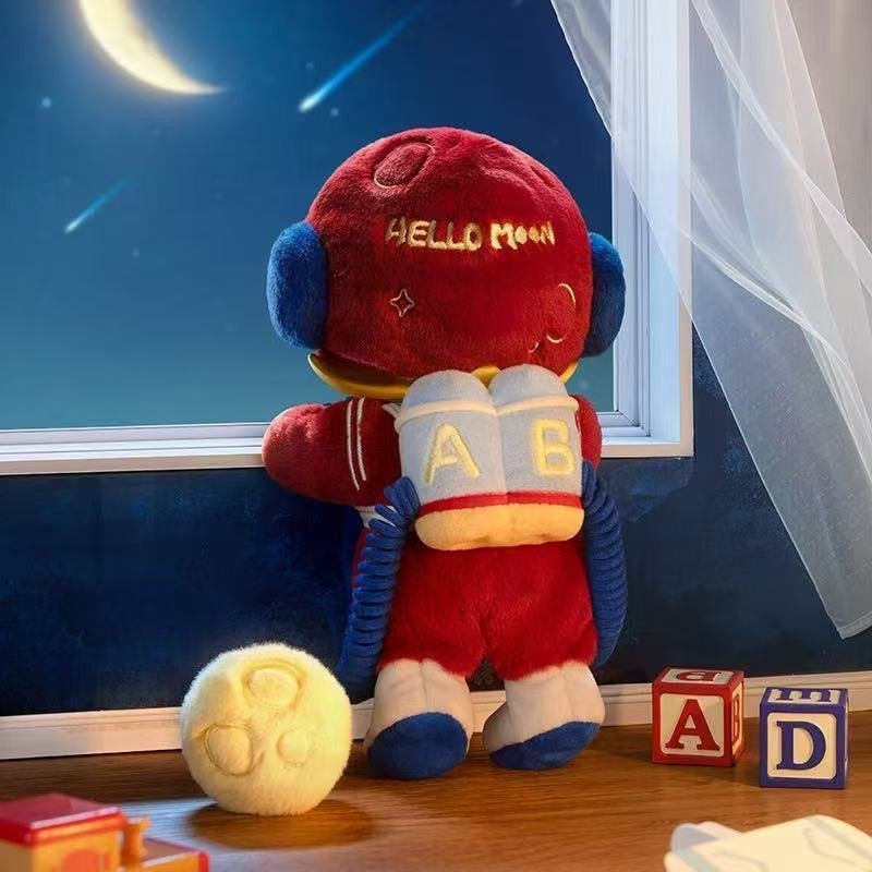Molly Hello Moon 1/8 Action Figure - POP BOX