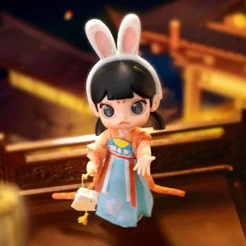 MOLLY Lantern Show Action Figure - POP BOX
