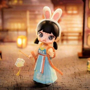 MOLLY Lantern Show Action Figure - POP BOX