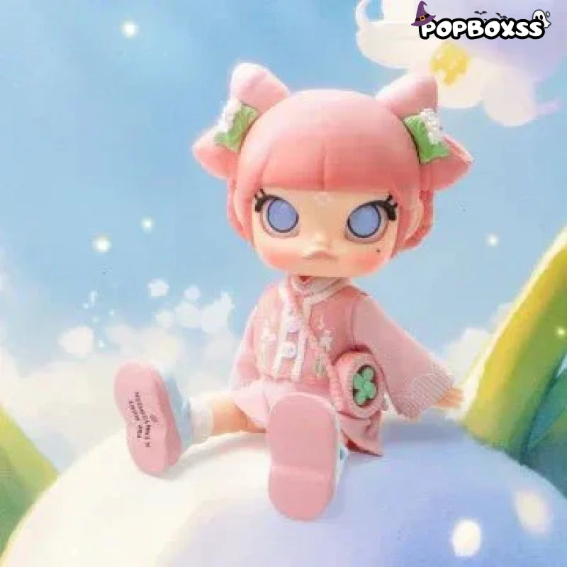 MOLLY Lily of the Valley Action Figure - POP BOX
