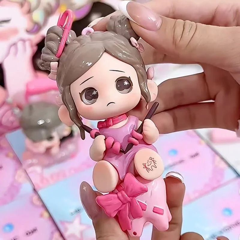 OONA - All Pink Day Series Figures. Blind Box - POP BOX