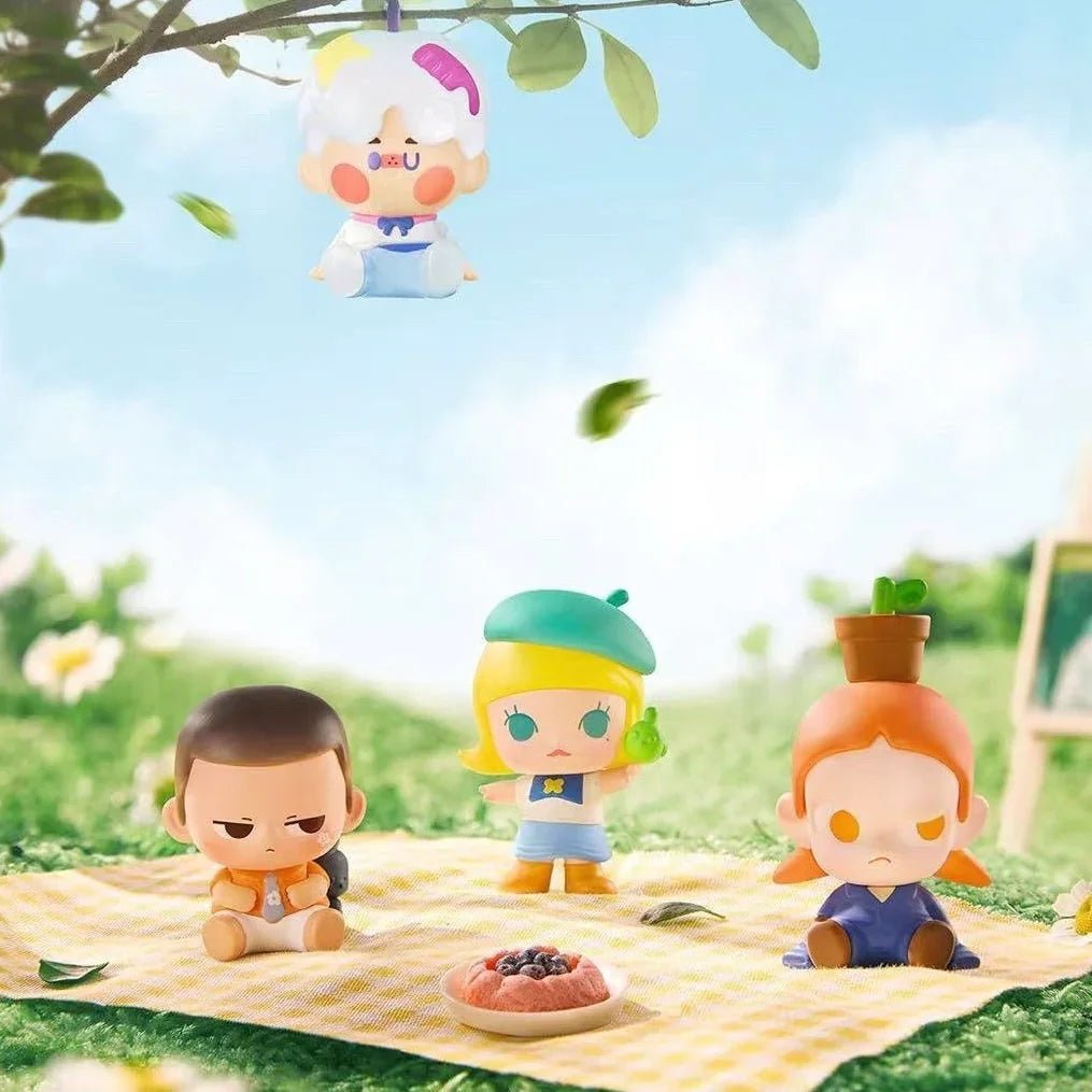 POP BEAN Going Outing With Me Series Figures. Blind Bag - POP BOX