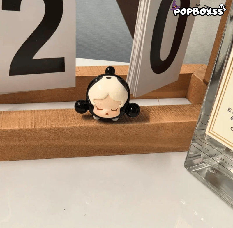 POP BEAN SKULLPANDA Chengdu Limited Edition Mahjong Figure - POP BOX