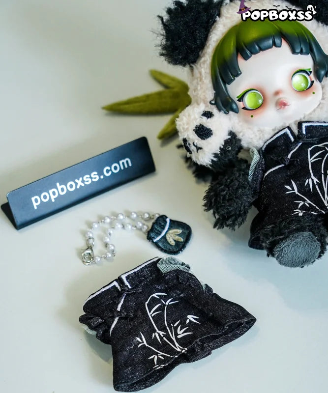 POPMART SKULLPANDA Lazy Panda Plush Doll Pendant Clothes（No doll）