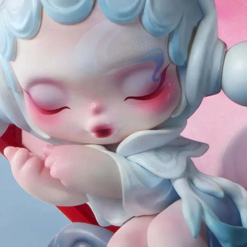 Skullpanda Aisling Figure. Hanging Card - POP BOX