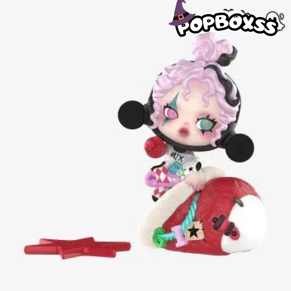 SKULLPANDA The Stocking Surprise Figure - POP BOX