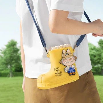 THE MONSTERS FALL IN WILDSERIES - Rain Boot Bag - POP BOX