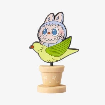 THE MONSTERS FALLIN WILD.SERIES - Badge Blind Box - POP BOX
