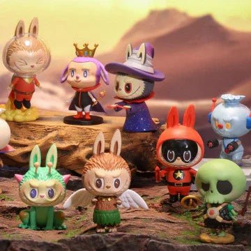 THE MONSTERS Space Adventures Series - POP BOX