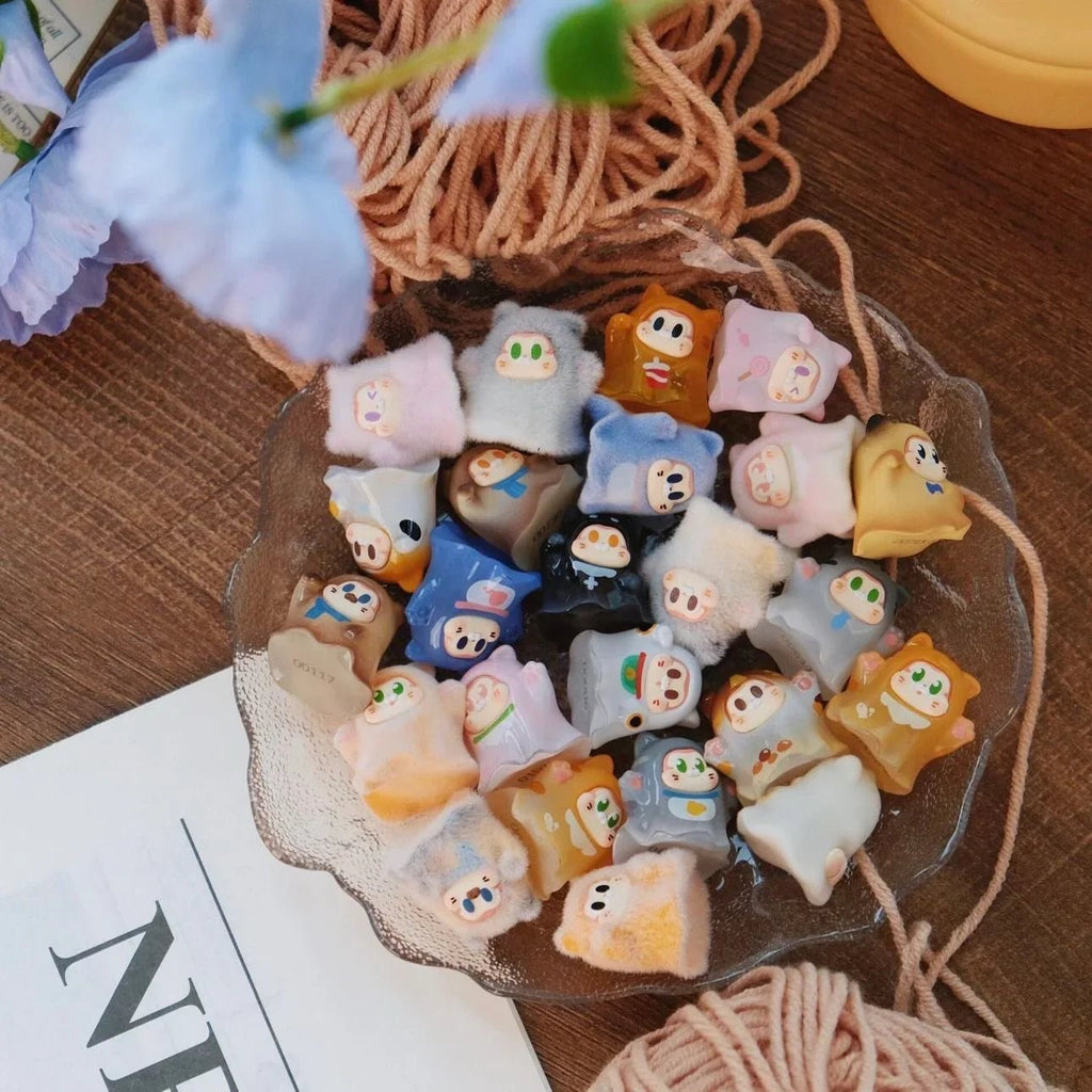 THE SLLO OH MY CAT Series Mini Beans Figures, Blind Bag - POP BOX