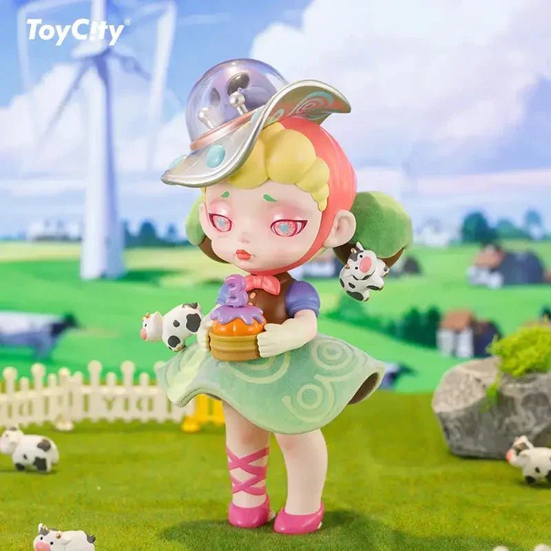 TOYCITY LAURA Figure. 150% 200% 400% Limited - POP BOX