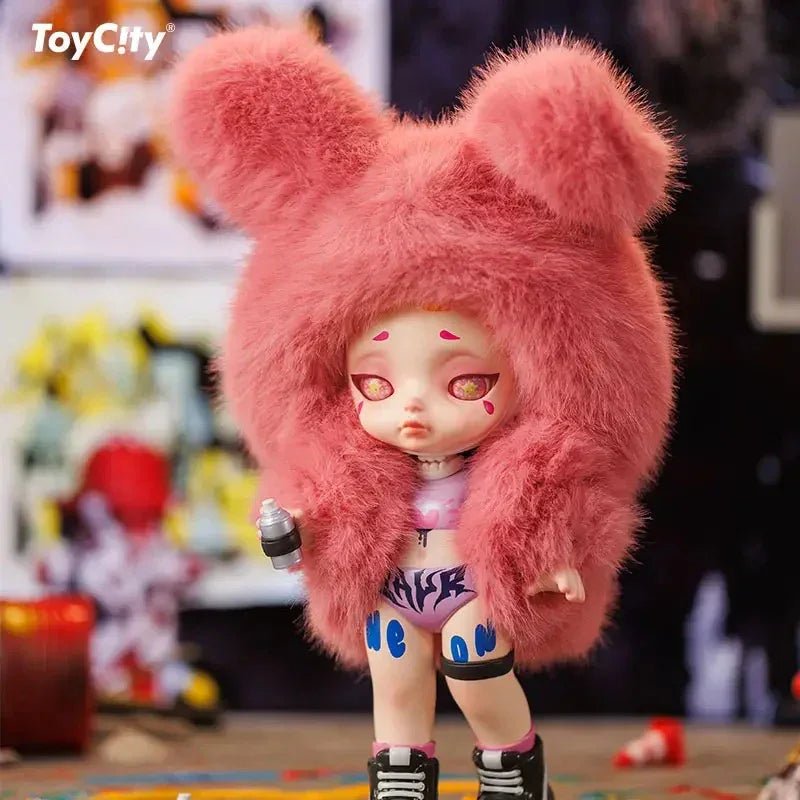 TOYCITY LAURA Figure. 150% 200% 400% Limited - POP BOX