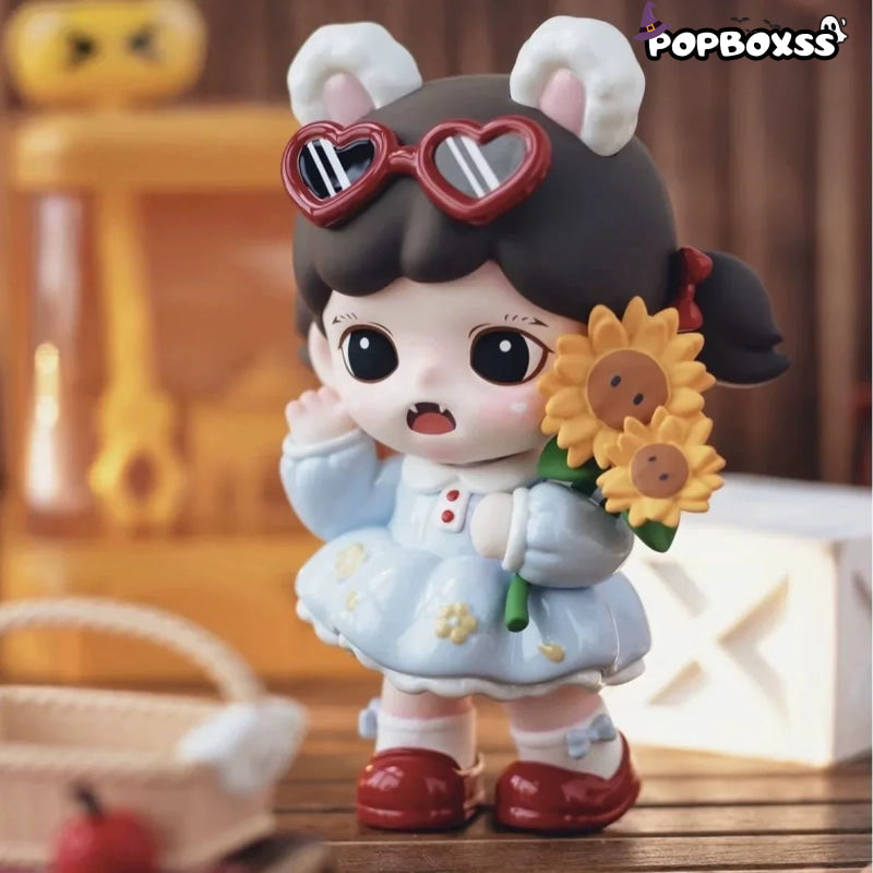 Zoraa Cuteness is Justice Series Figures. Blind Box - POP BOX