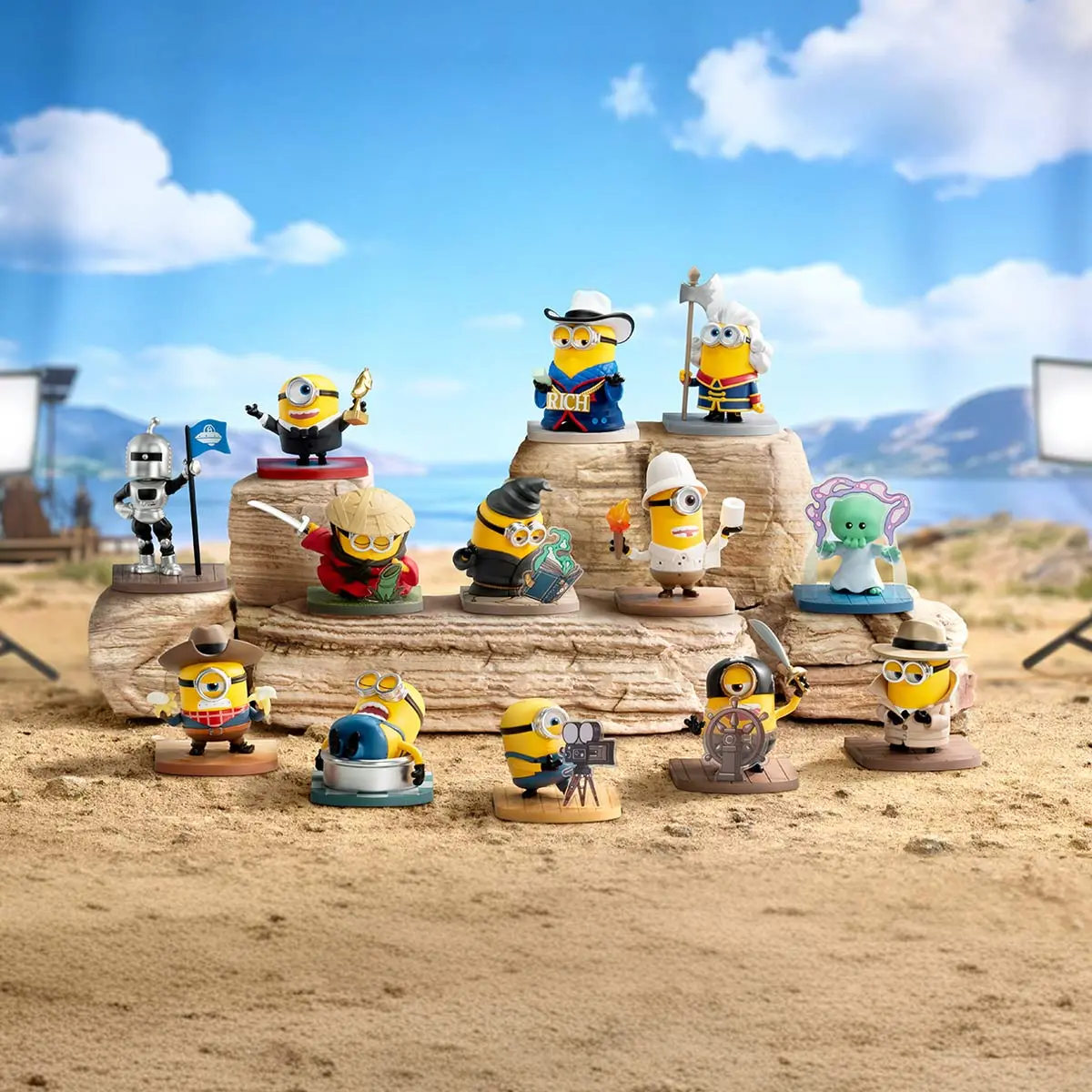 POPMART Minions and Monsters Series Figures(PRE ORDER) - POPBOXSS