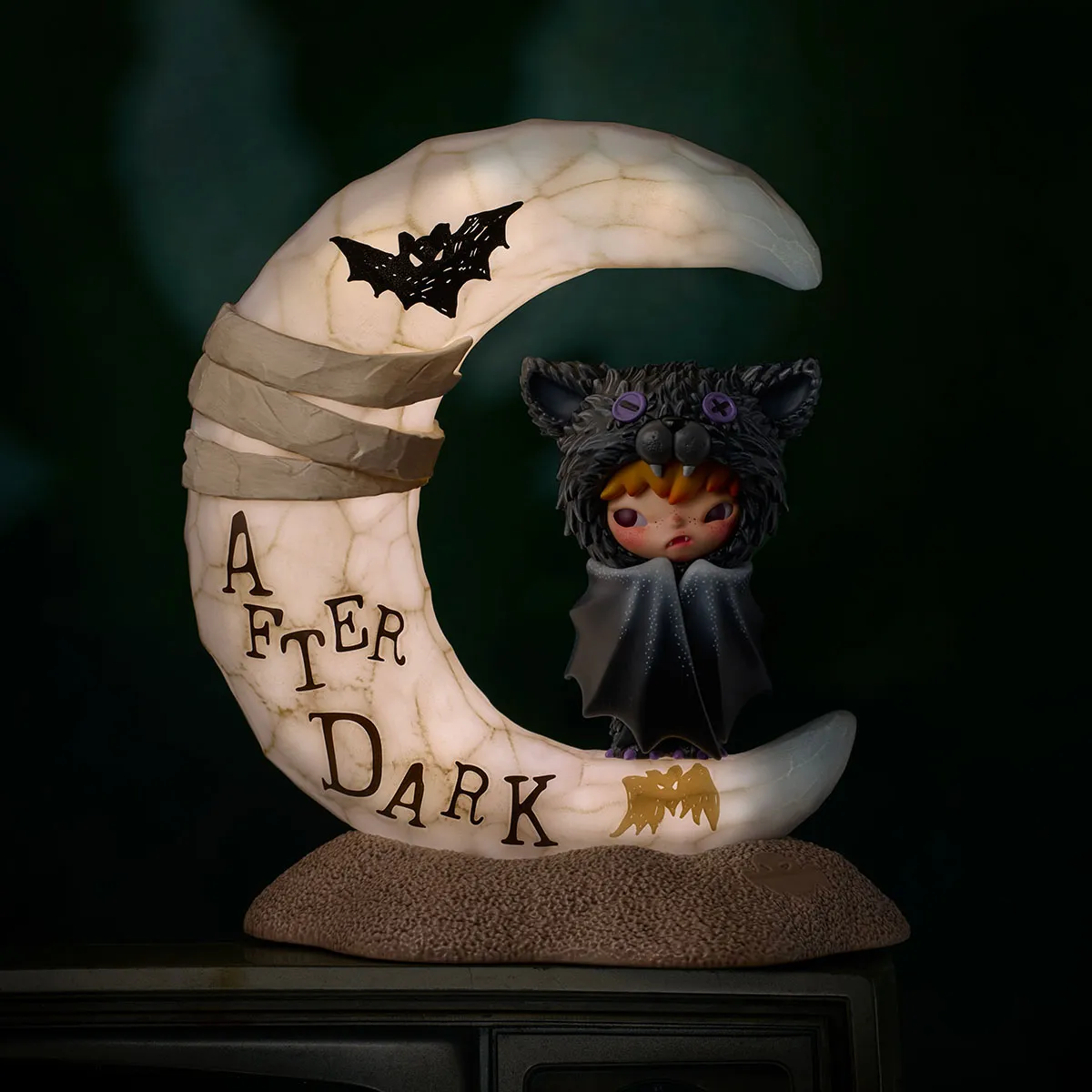 POPMART Hirono After Dark Series - UPSIDE DOWN Ambient Light（PRE ORDER） - POPBOXSS