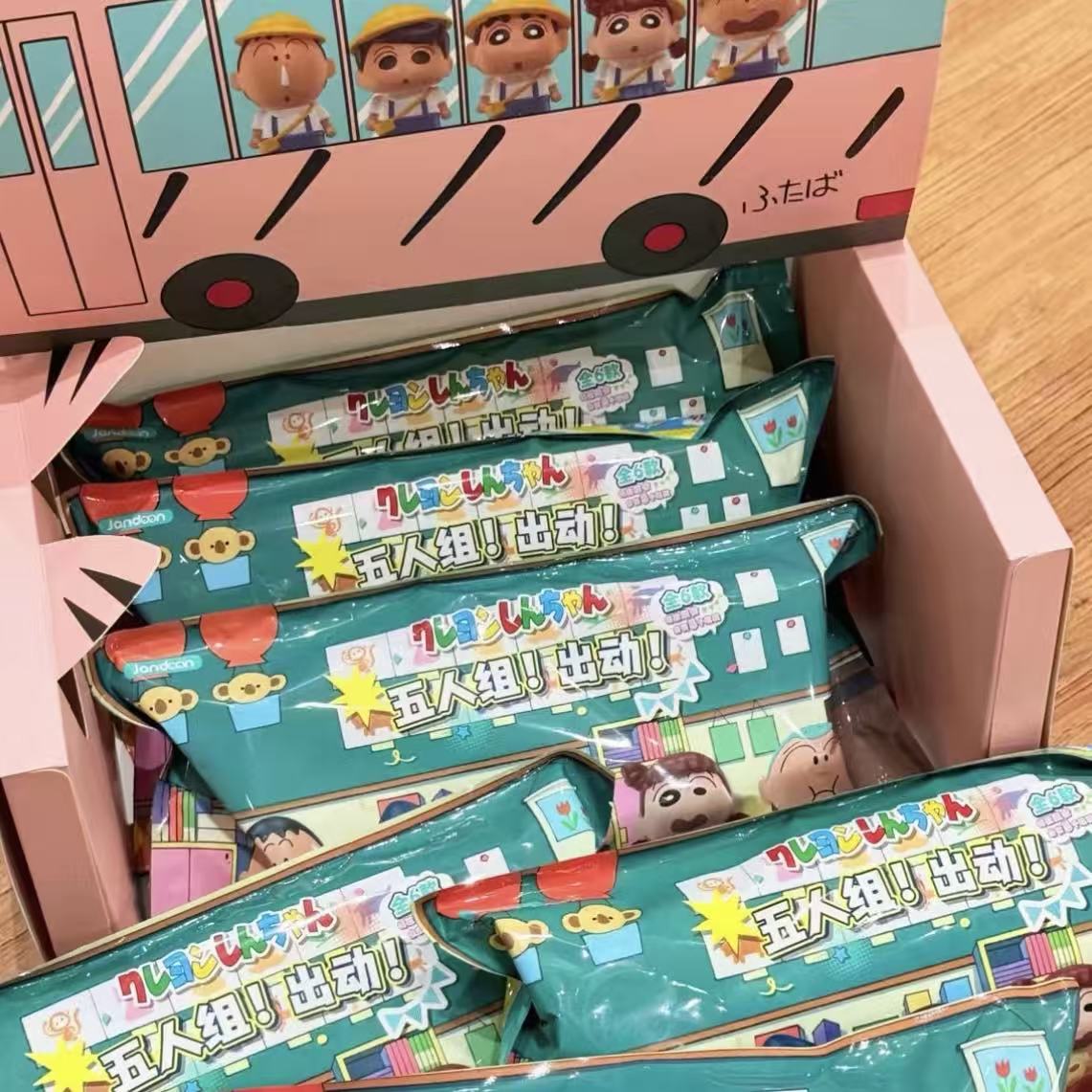 Crayon Shin-chan The five-person team mobilized blind box - POPBOXSS