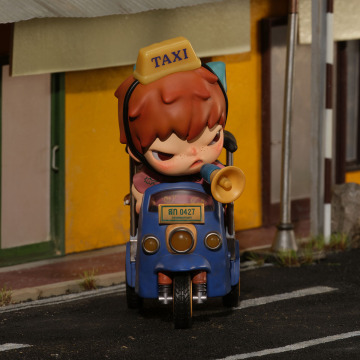 POPMART Hirono Tuk-Tuk Figure（PRE ORDER） - POPBOXSS