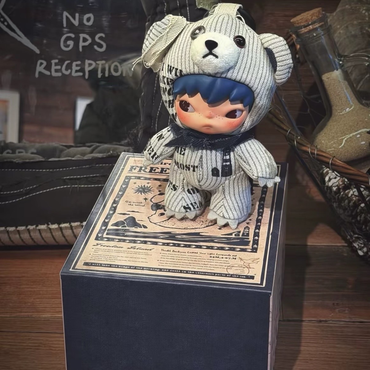 POPMART HIRONO Freedom Island Vinyl plush pendant - POPBOXSS