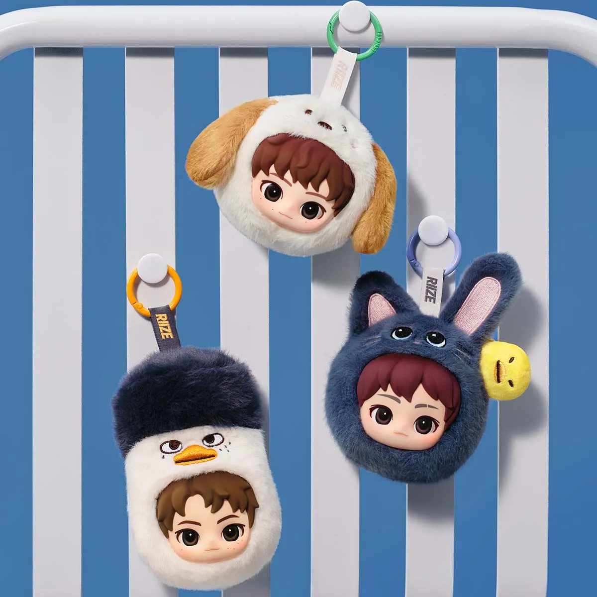 POPMART RIIZE Fluffy Club Series Mini Pouch Keychain - POPBOXSS