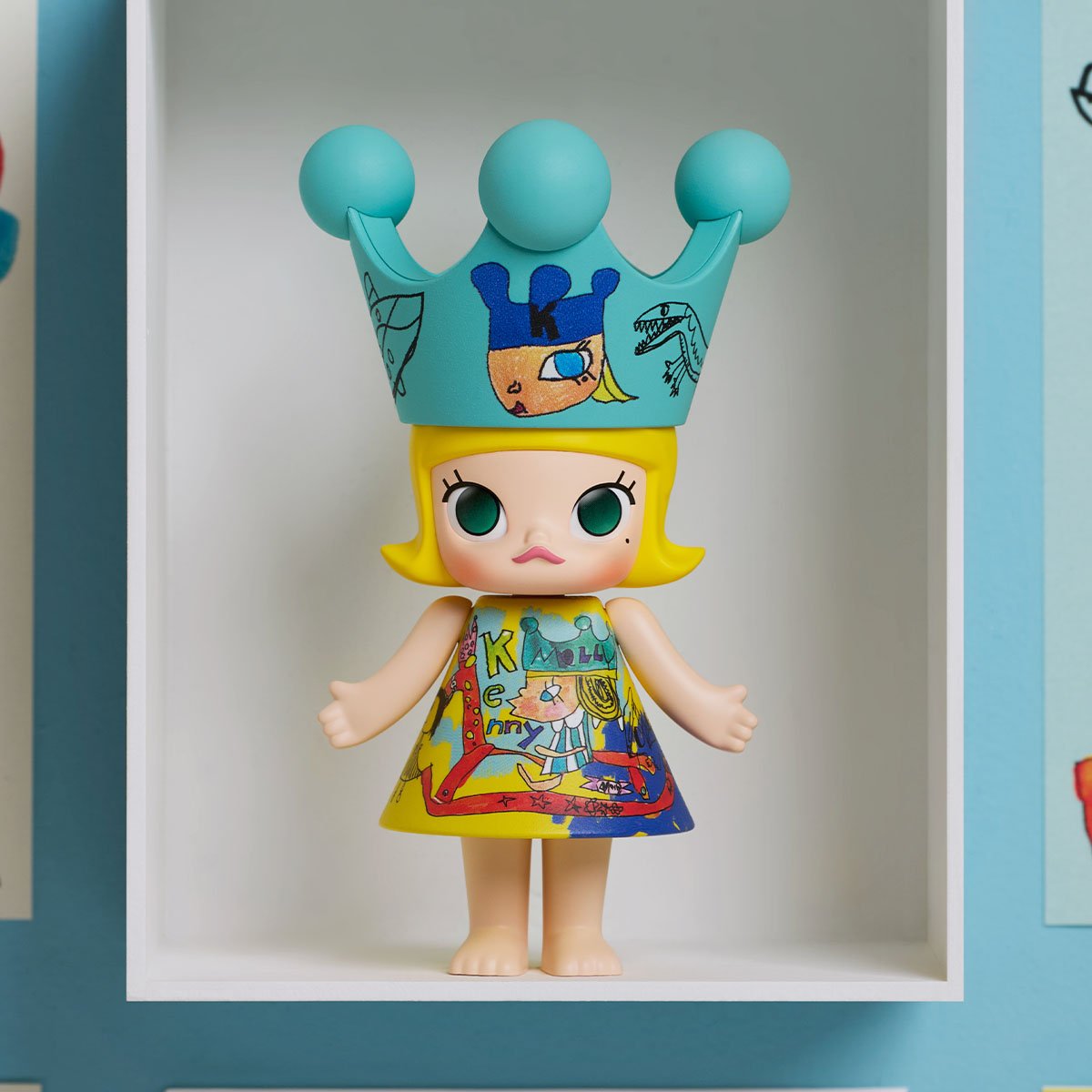 POPMART MEGA ROYAL MOLLY 100% Series 1 BLIND BOX(PRE ORDER) - POPBOXSS