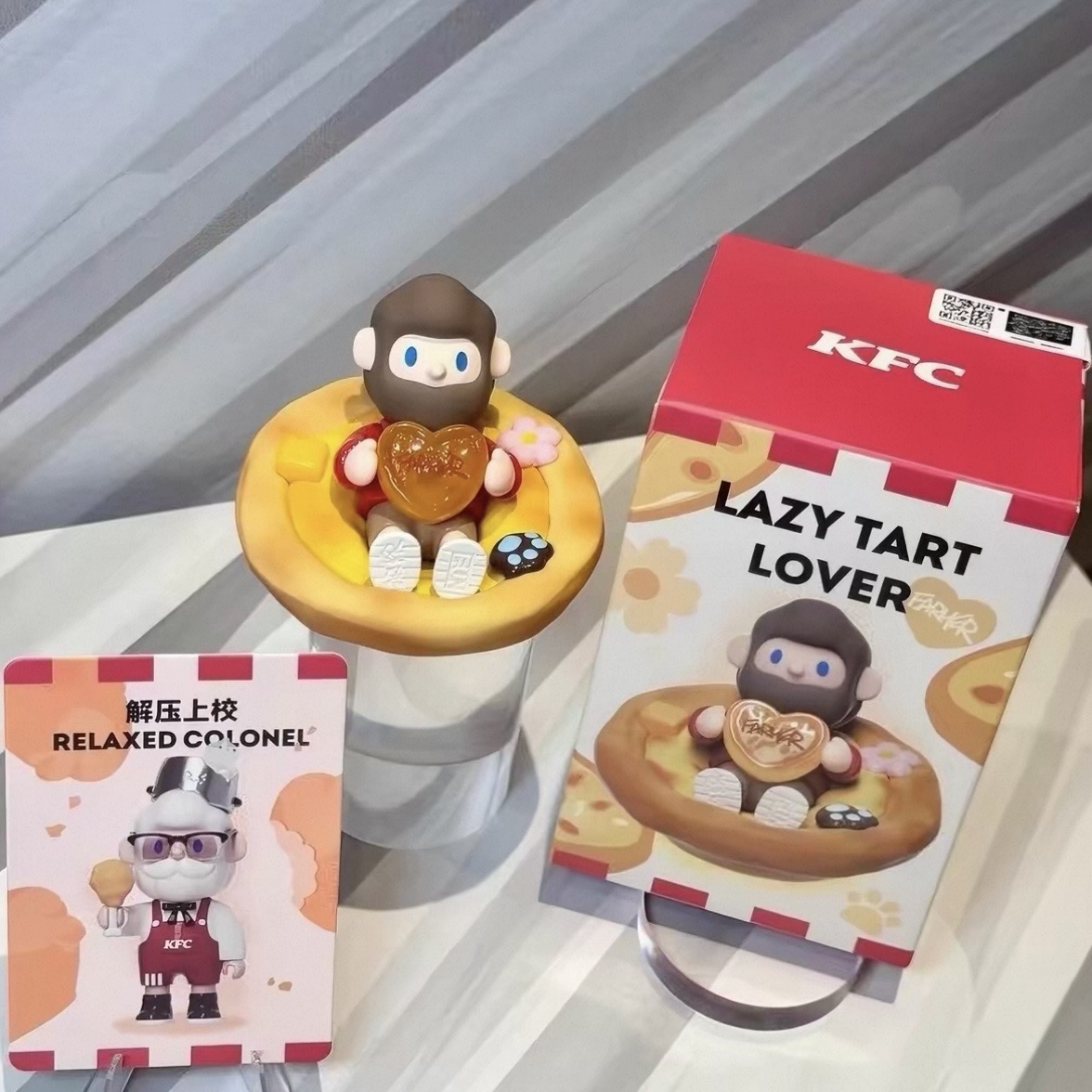 FINDING UNICORN FARMER BOB X KFC SERIES Vinyl plush pendant figurines - POPBOXSS