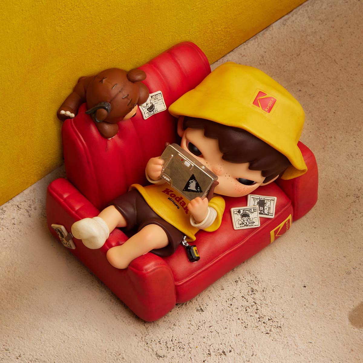 POPMART Hirono x Kodak Click Figure(PRE ORDER) - POPBOXSS