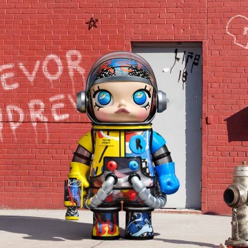 MEGA SPACE MOLLY 1000%Trevor Andrew - POPBOXSS