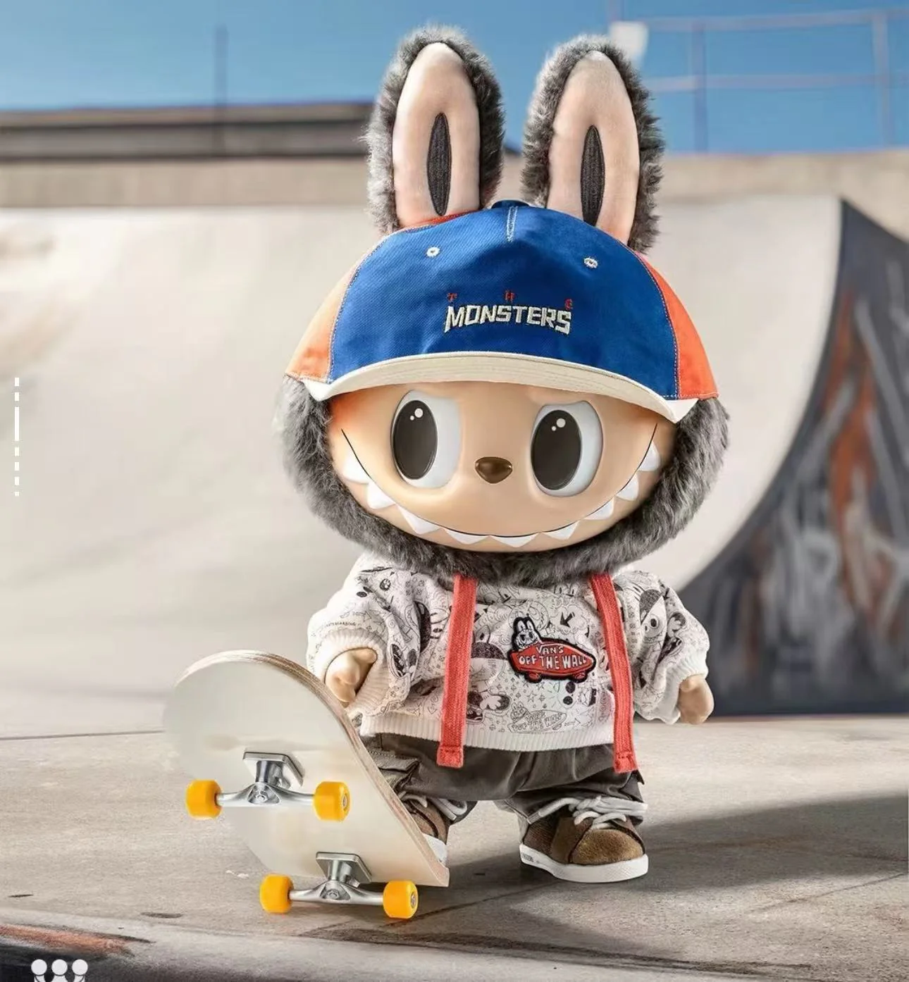 LABUBU x Vans Oldskool Monsters Forever Vinyl Plush Doll - POPBOXSS
