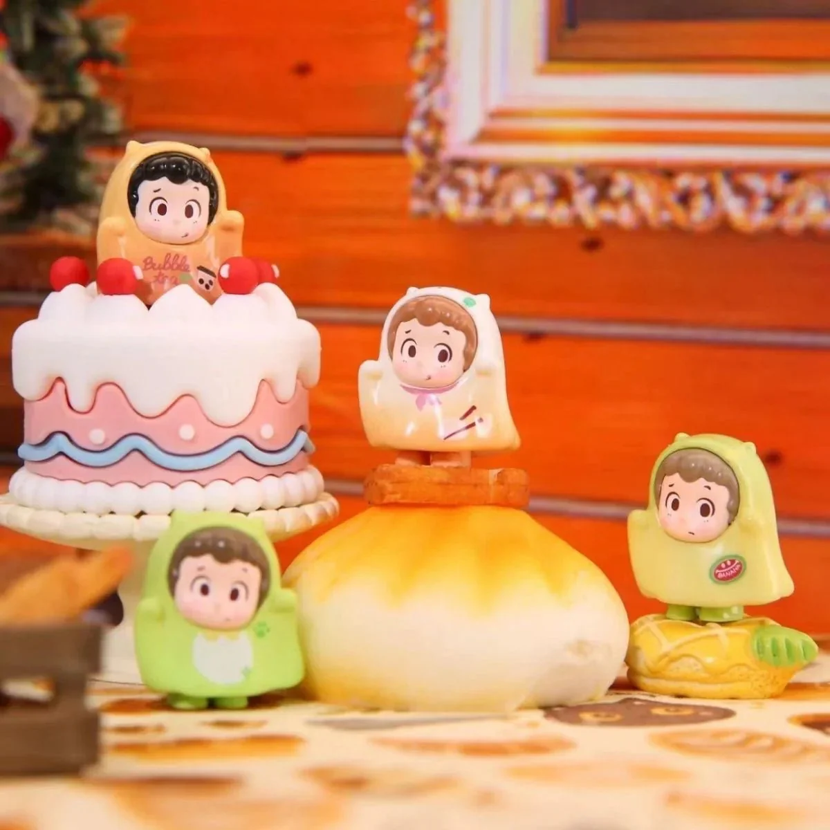 Piny Let's Hang Out Together Mini Beans Series Figures. Blind Bag - POPBOXSS