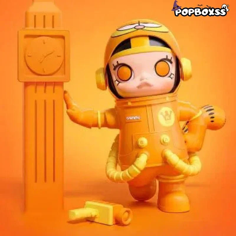 MEGA SPACE MOLLY 400% Garfield PVC Figure - POPBOXSS