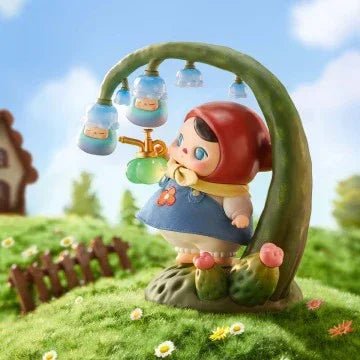 PUCKY Beanie Farmer Figurine - POPBOXSS