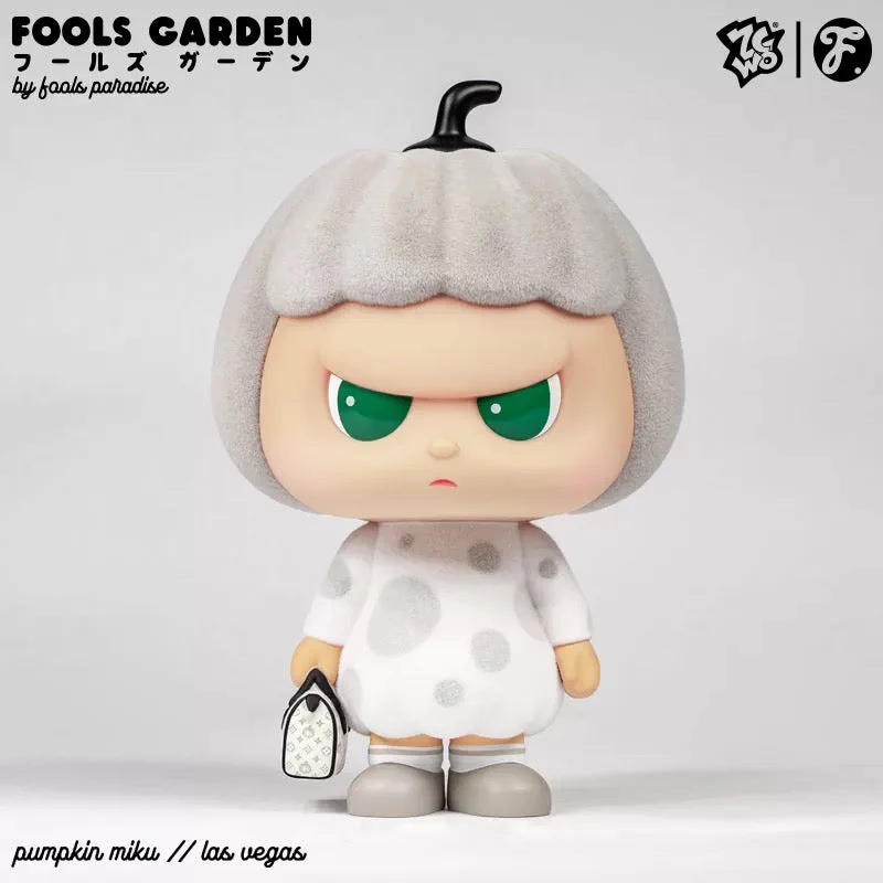 ZCWO Gray flocked pumpkin girl figure - POPBOXSS