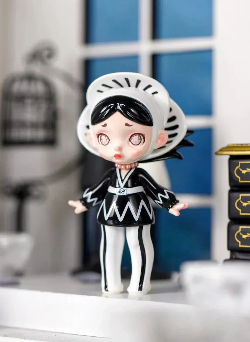 Laura The Charm Of Faded Hues Series Blind Box - POPBOXSS