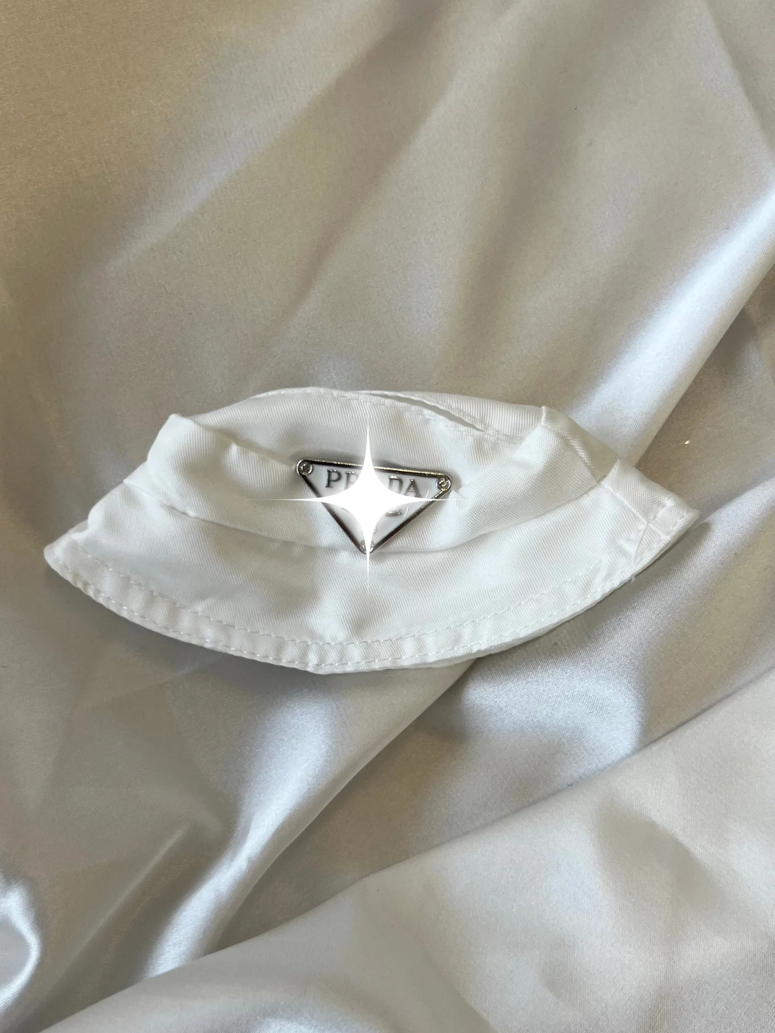 Labubu White Bucket Hat and Overalls Set - POPBOXSS