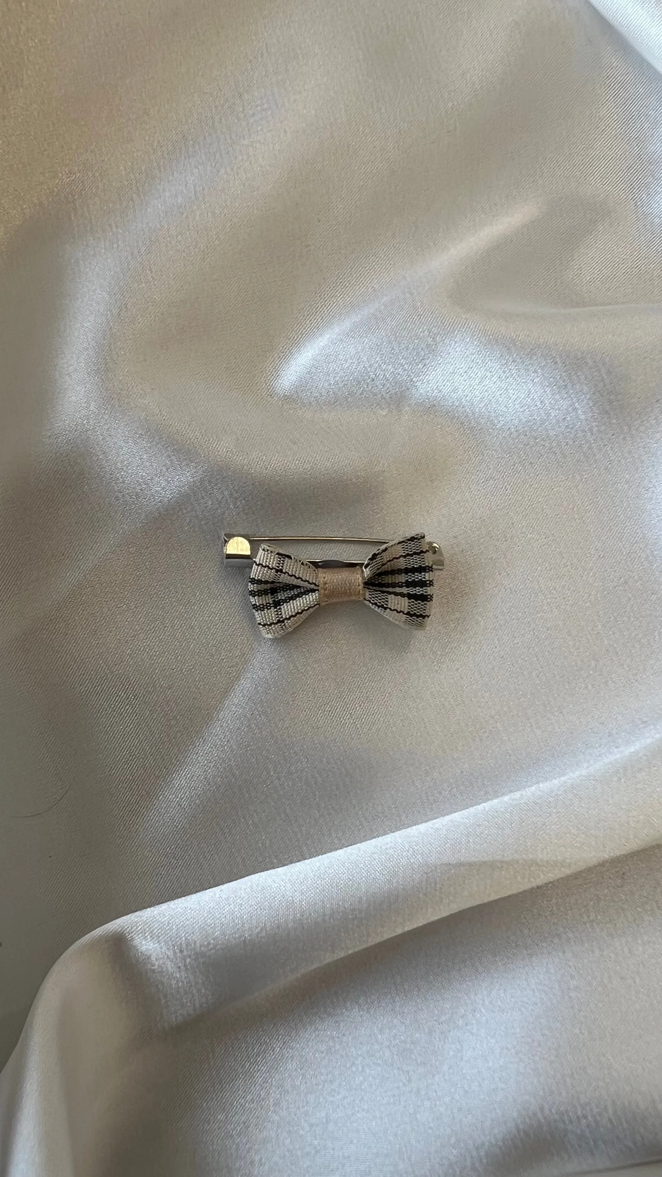 Labubu School Preppy Set - Cream Knit Cardigan & Plaid Skirt with Bow - POPBOXSS