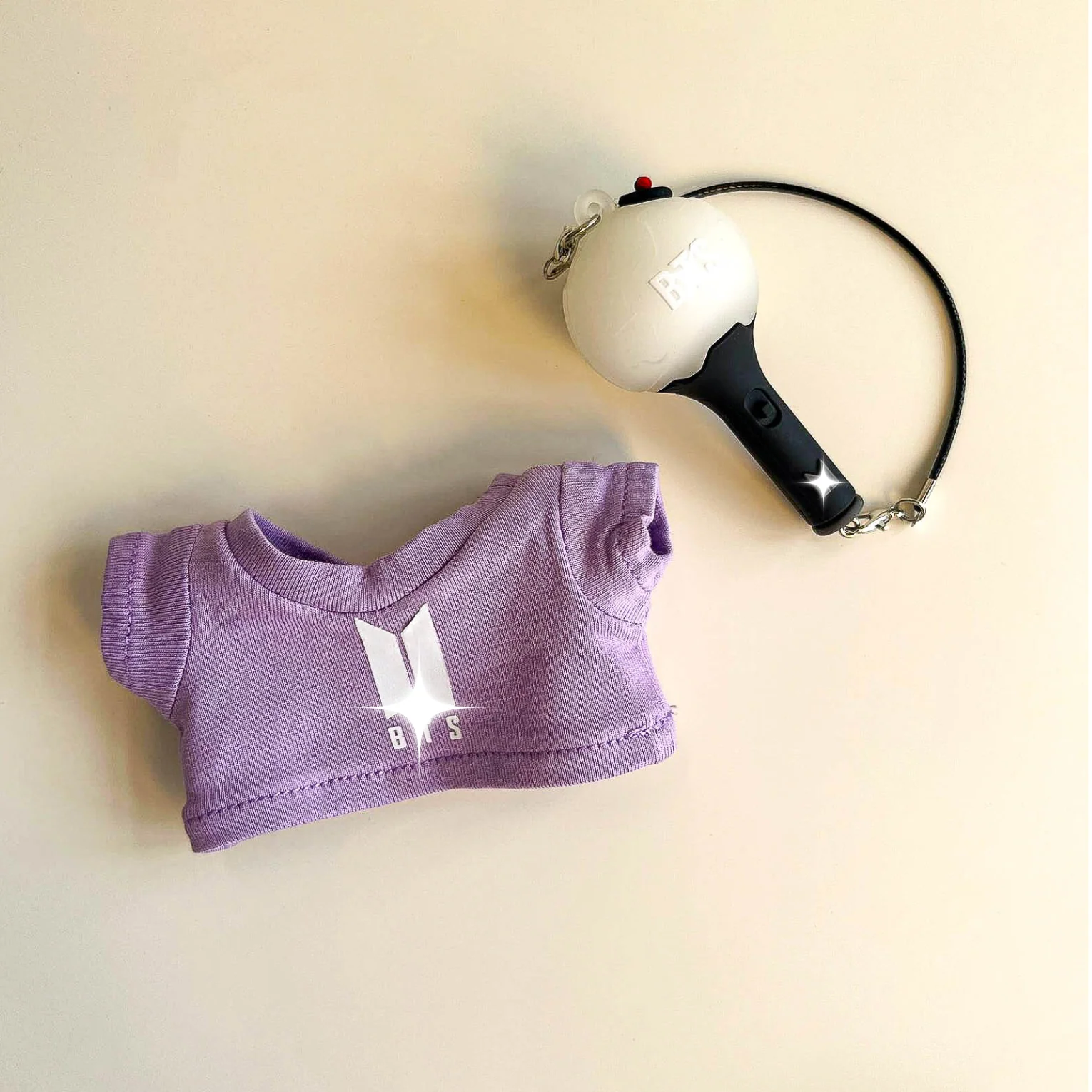 Labubu Bullet Proof Idol Tee Outfit (White Logo) — With Mini Fan Lightstick (2 Items) - POPBOXSS