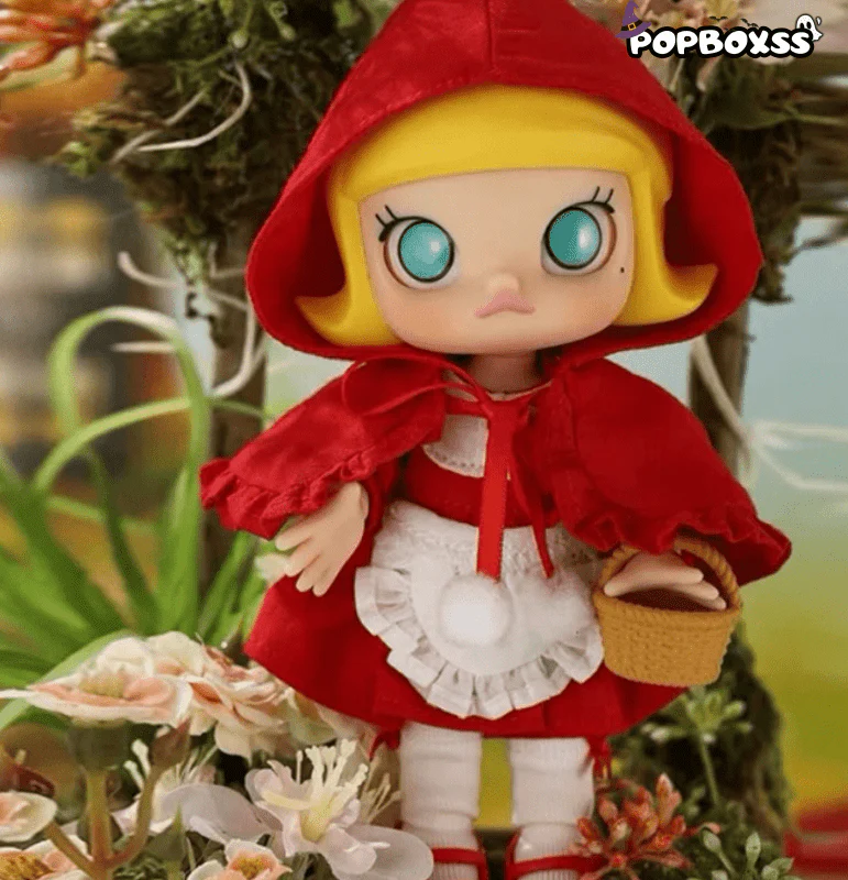Molly Little Red Molly Action Figure - POPBOXSS