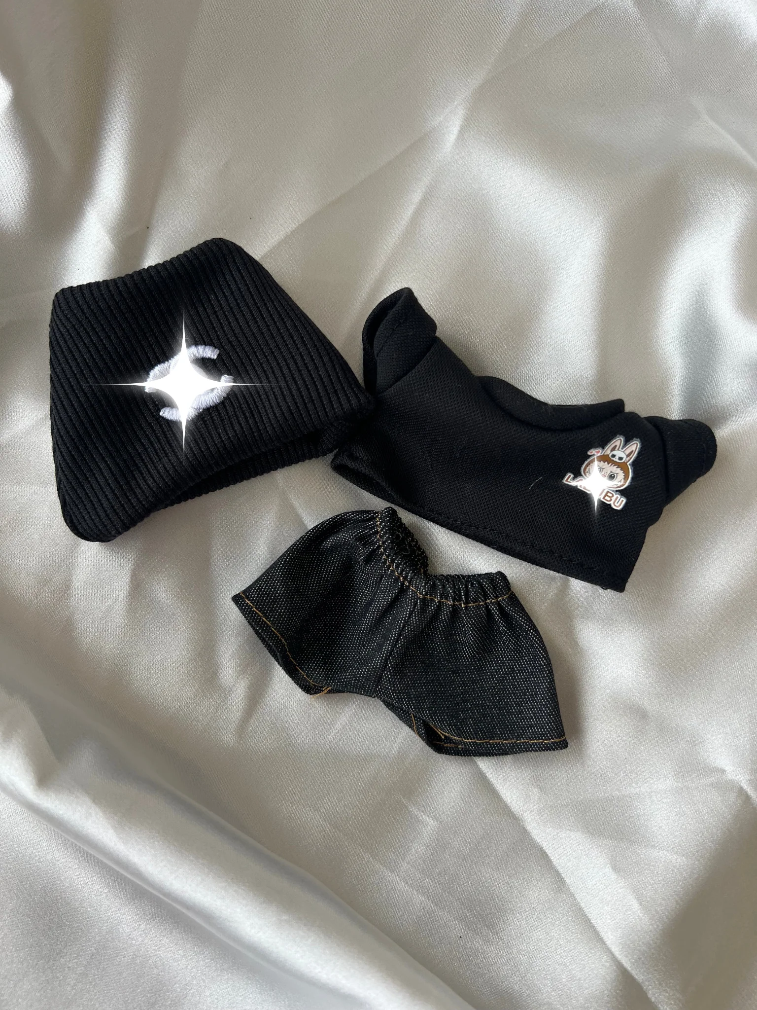 Labubu Streetwear Fashion Set - Black Designer Beanie & Denim Outfit - POPBOXSS